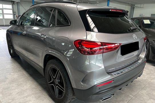 Mercedes GLA 220 4-Matic AMG Line