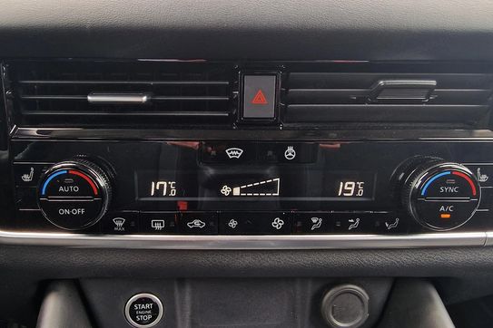Nissan Qashqai DIG-T MHEV N-Connecta Xtronic