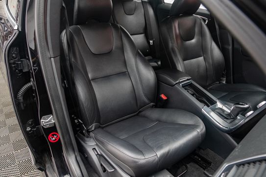 Volvo XC60 D4 Momentum Plus