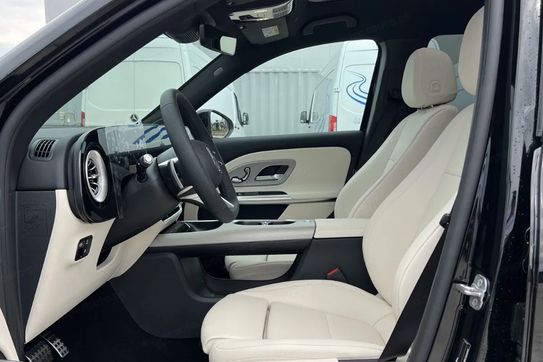 Mercedes GLB 220 4-Matic AMG Line
