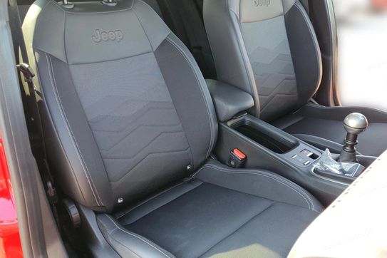 Jeep Avenger GSE T3 Altitude FWD