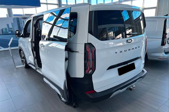 Ford Tourneo Custom 320 L1H1 Active A8 AWD