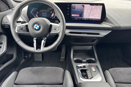 BMW Seria 1 120 mHEV aut