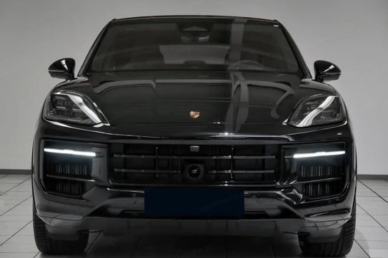 Porsche Cayenne Coupe E-Hybrid Black Edition