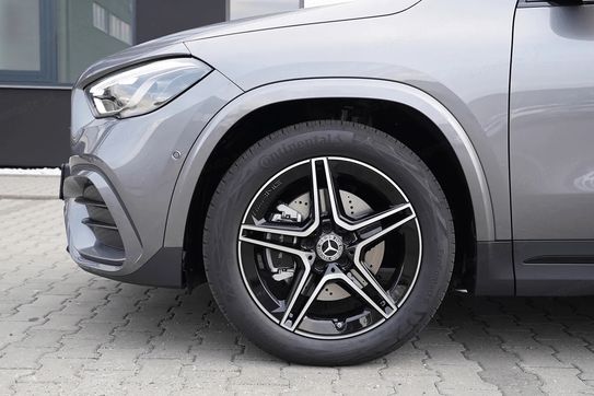 Mercedes GLA 220  4-Matic AMG Line