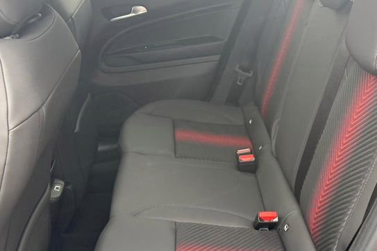 Alfa Romeo Junior 1.2 Ibrida