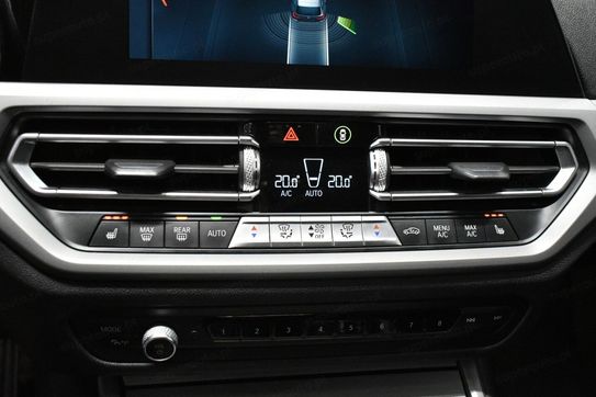 BMW Seria 3 Touring 320d xDrive Advantage