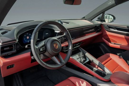 Porsche Macan 4