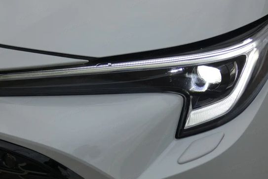 Toyota Corolla GR Sport 1.8 Hybrid