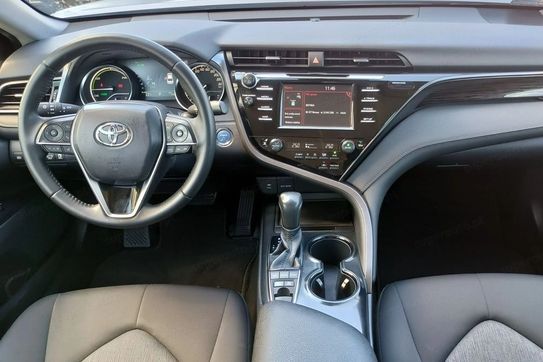 Toyota Camry 2.5 Hybrid Comfort Cvt