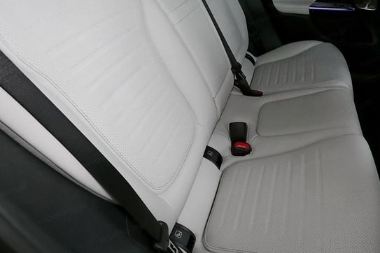 Mercedes GLC 300 e 4-Matic AMG Line