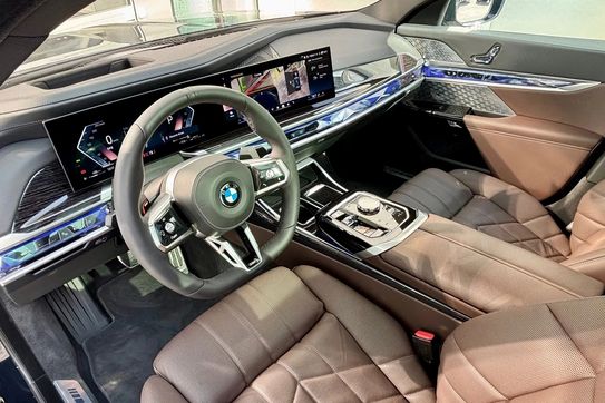 BMW Seria 7 740d xDrive mHEV M Sport sport-aut