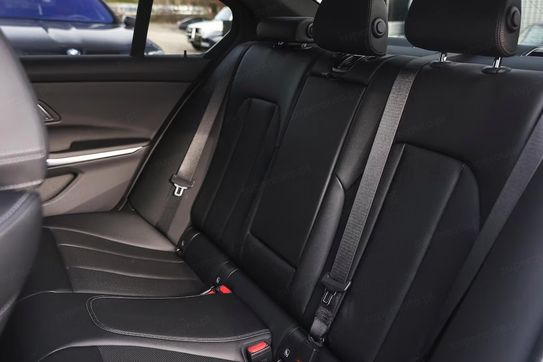 BMW Seria 3 318i M Sport