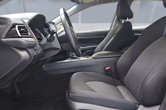 Toyota Camry 2.5 Hybrid Comfort
