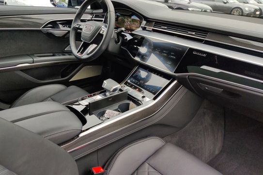 Audi A8 50 TDI quattro