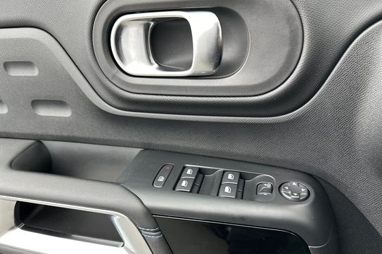 Citroen C5 Aircross Max 1.2 mHEV DCS6