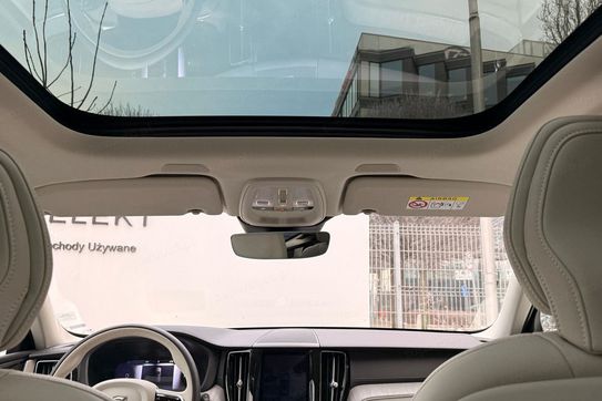 Volvo XC60 T6 Plug-In Hybrid AWD Ultra Dark aut