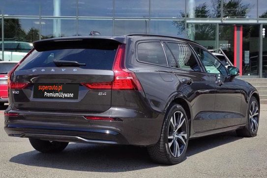 Volvo V60 B4 D Plus Dark