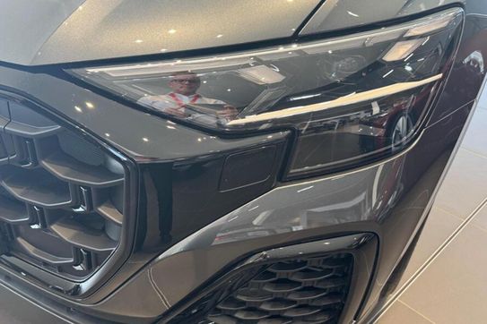 Audi Q8 TFSI e quattro
