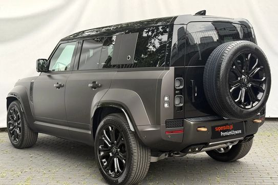 Land Rover Defender 110 P635 V8 OCTA