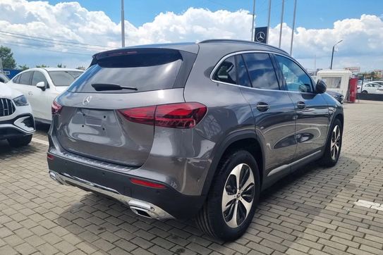 Mercedes GLA 200 Progressive