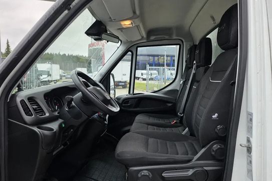 Iveco Daily 50C18 Kontener Mroźnia 8EP do -20° + Winda