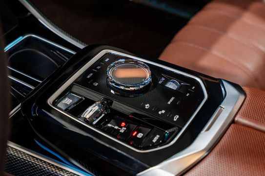 BMW Seria 7 M760e xDrive