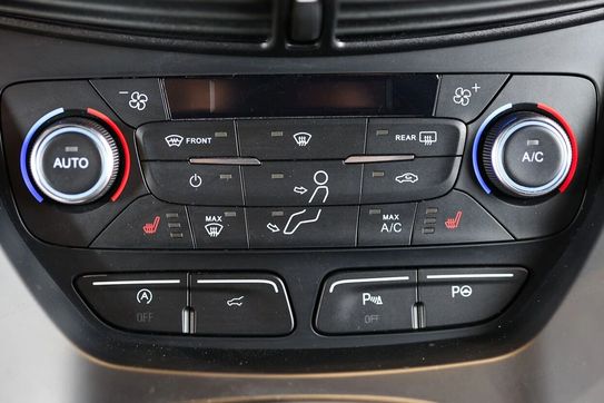 Ford Kuga 1.5 EcoBoost FWD ST-Line ASS GPF aut