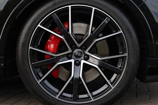 Audi Q7 SQ7 TFSI quattro
