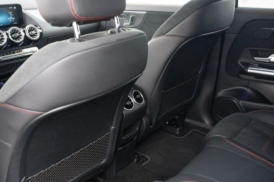 Mercedes EQA 250.66.5KWH Amg Line