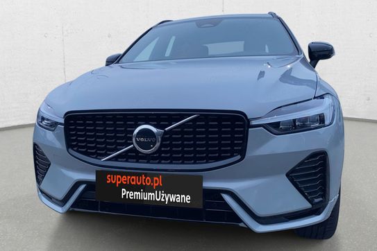 Volvo XC60 B5 B AWD Plus Dark