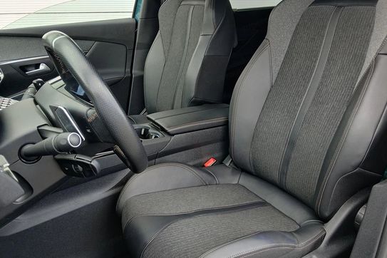 Peugeot 5008 2.0 BlueHDI GT S&S EAT8