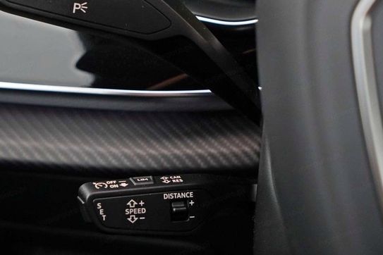 Audi Q7 SQ7 TFSI quattro