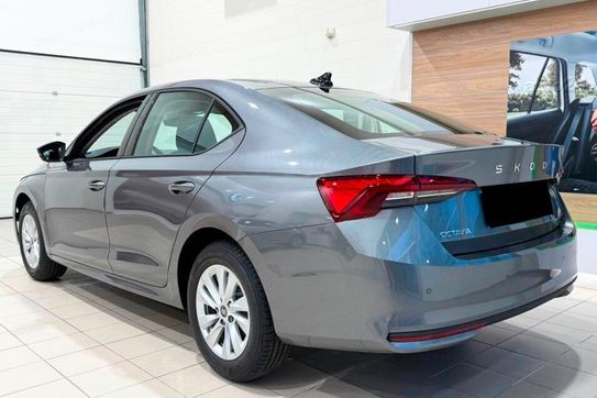 Skoda Octavia Drive Essence 1.5 TSI