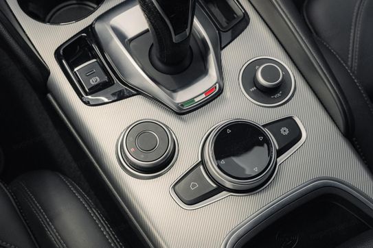 Alfa Romeo Giulia Turbo Veloce Q4