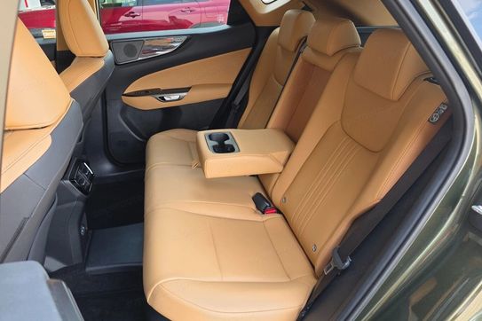 Lexus NX 450h+ Prestige AWD