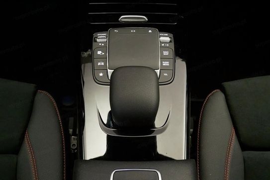 Mercedes CLA Shooting Brake 200 AMG Line