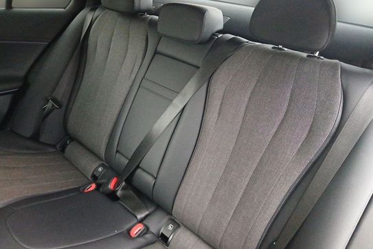 Mercedes E Klasa 200 d Avantgarde