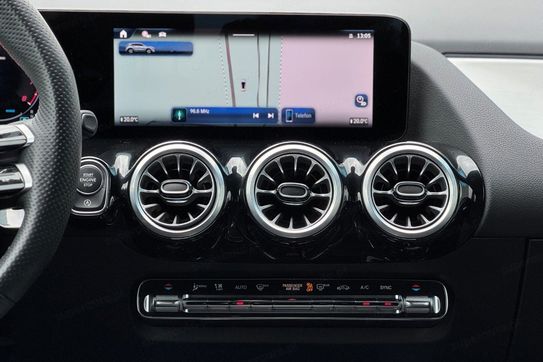 Mercedes GLA 200 AMG Line