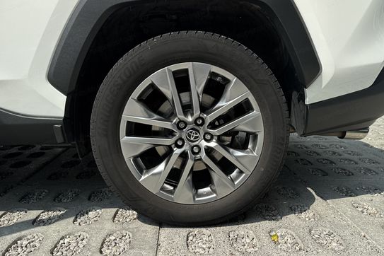 Toyota RAV4 Executive 2.5 Hybrid  4x4