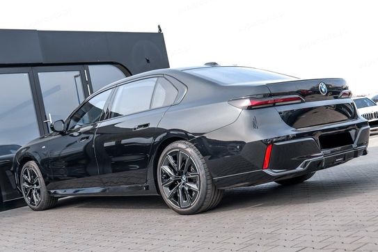 BMW Seria 7 740d xDrive M Sport