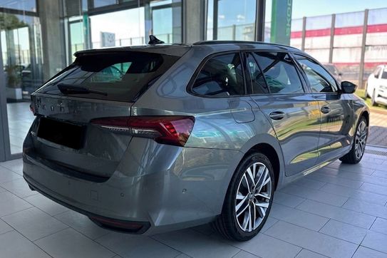 Skoda Octavia Sportline Tech 2.0 TSI DSG 4x4