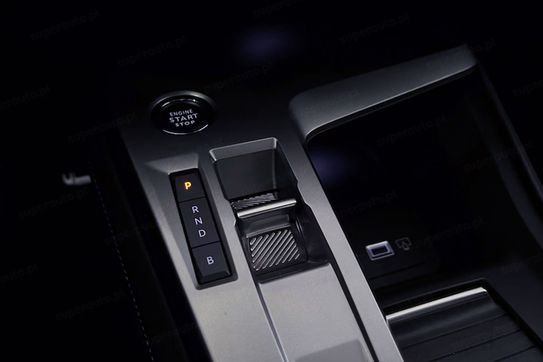 Peugeot 308 GT e-DCS 1.2 mHEV