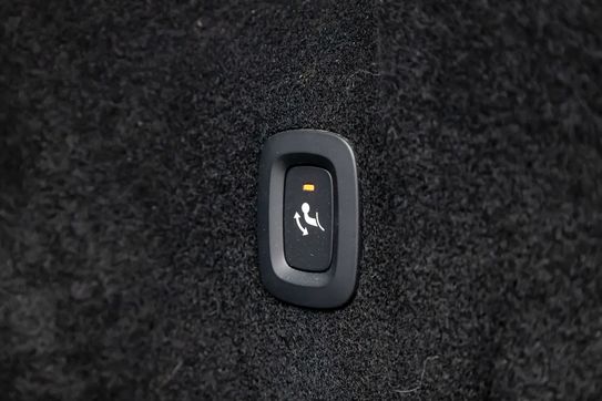 Volvo XC60 B4 D AWD Plus Dark