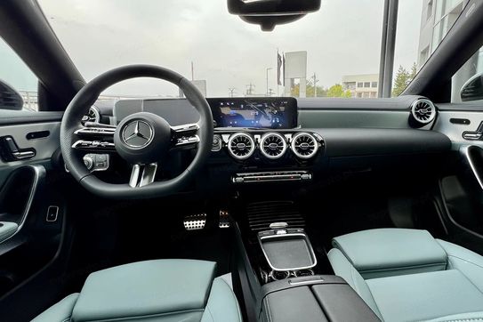Mercedes CLA 200 AMG Line