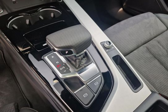 Audi A4 Avant 40 TDI quattro S Line