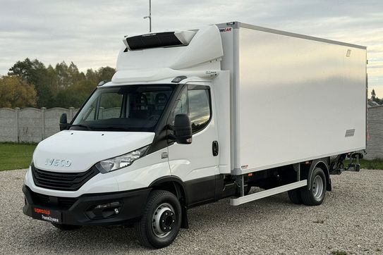 Iveco Daily 70C18 Izoterma + Winda