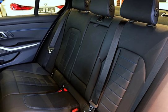 BMW Seria 3 320d xDrive M Sport