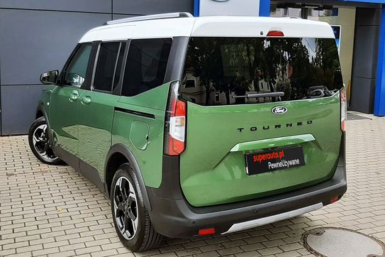 Ford Tourneo Courier Active AT