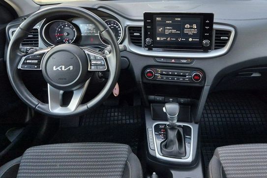 Kia Ceed 1.5 T-GDI M DCT